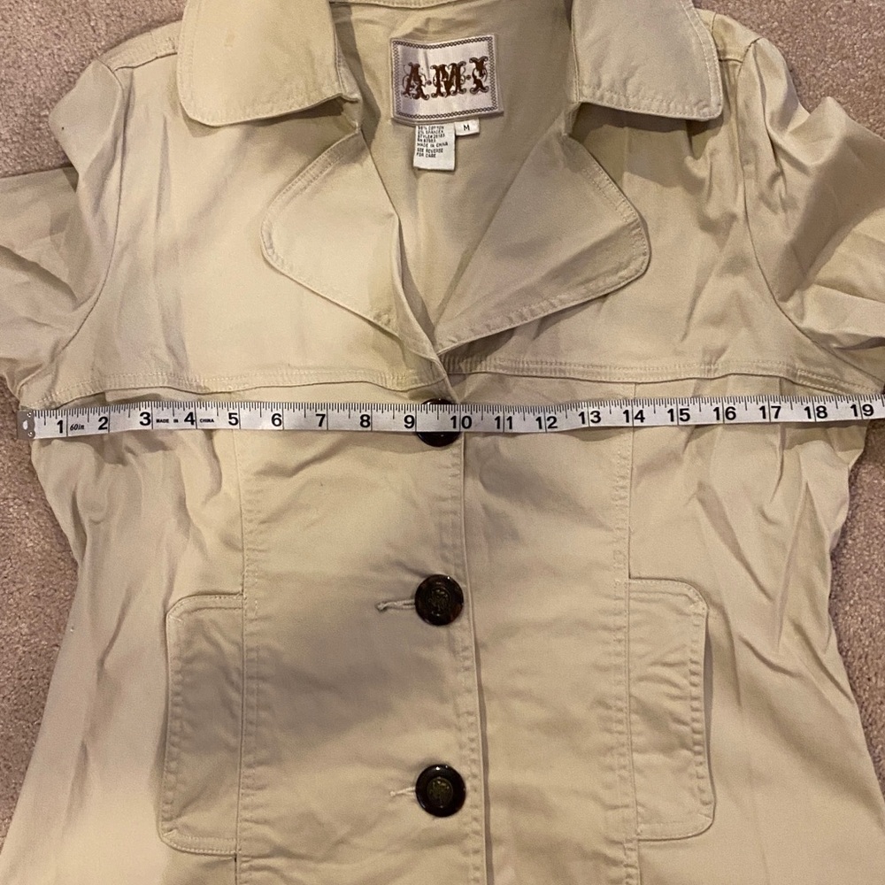 Lightweight tan jacket - Picture 6 of 6